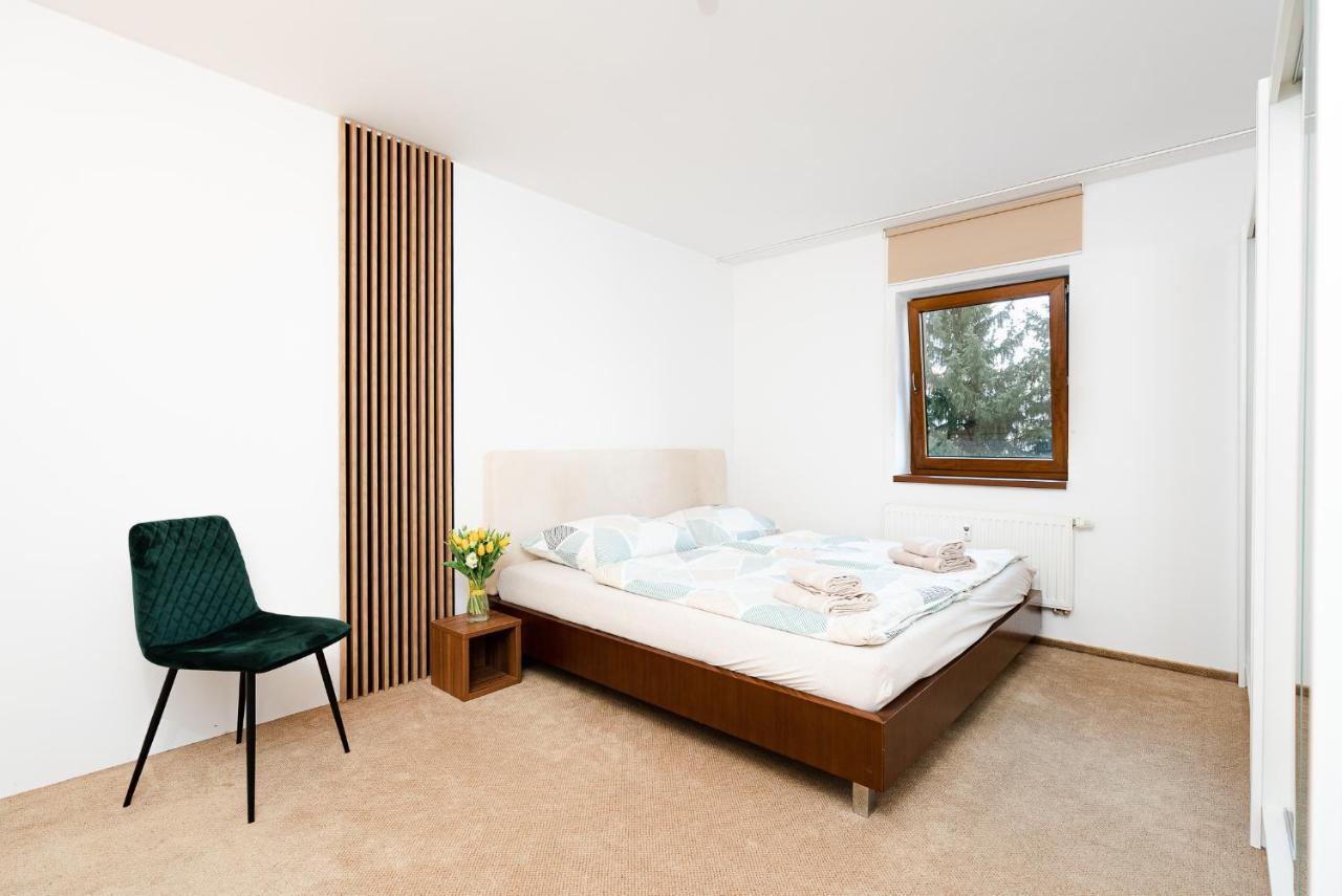 Apartmany Jako Doma เปิลเซน ภายนอก รูปภาพ
